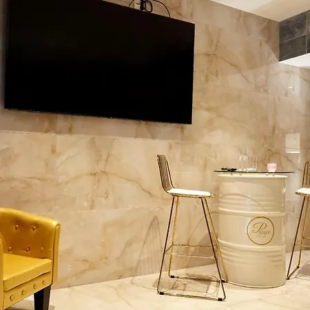 Golden Junior - Jacuzzi Apartment