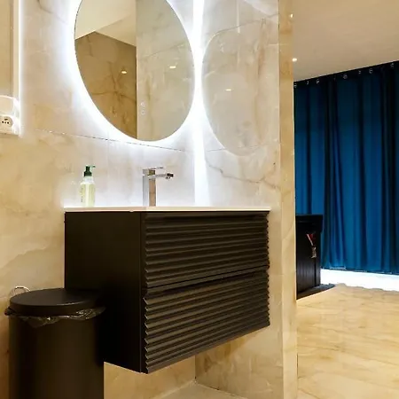 شقة Golden Junior - Jacuzzi روان